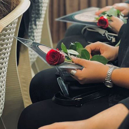 اعطای مدارک آموزشگاه فیشیال سمیرا